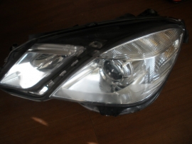 Mercedes Benz - Headlight - 2128208561